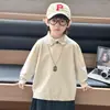Suéter de cuello alto para niño, nueva colección otoño 2026, ropa de otoño para niños estilo coreano, top de punto elegante para niños, adecuado para primavera y otoño