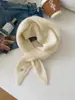 Bufanda Cruzada Perezosa de Lana 100% Hilo Alto Estilo Coreano Versátil Suave Cálida Color Sólido Bufanda Triangular Calentador de Cuello de Lana Pura