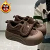 Zapatos de algodón para mujer con plataforma gruesa, que aumentan la altura, nuevo estilo invierno 2026, forrados de felpa, casuales, talla grande, cálidos, con cierre de velcro, sin cordones y diseño esponjoso