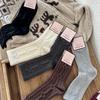 Calcetines de Terciopelo de Conejo con Flores Estilo Francés Songmu Calientes Espesos Suaves Cera Calcetines de Tubo Medio para Mujer Combinan con Todo Estilo Coreano Estilo Ins