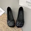 Estilo Suave Corte Baixo Sapatos de Salto Único Sapatos de Vovó Femininos Mocassins Sapatilhas Francesas Novo Estilo Laço 2026 Rebites de Fada