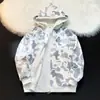 Chaqueta Unisex Tiburón Cabeza Primavera y Otoño Doble Capucha Retro Americano Holgada Casual Bordado de Toalla Camuflaje
