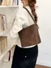 Bolso de Mano de Gran Capacidad 2026 Nuevo Estilo Bolso de Hombro Único Bolso de Axila Bolso Versátil para el Trabajo Bolso Casual para Mujer Hebilla Magnética Transfronteriza