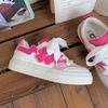 Baikuang estilo europeu flor respirável sola grossa sapatos brancos para mulheres 2023 verão novo nicho versátil casual skate board sapatos