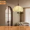Lustre Vintage Estilo Francês com Tecido Estampado na Cor Creme para Quarto e Sala de Jantar, Luminária de Estudo Estilo Madeira Rústica Mid-Century B