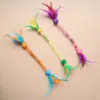 Juguete de cuerda elástica para morder de gato, duradero y resistente a la mordida, palo teaser con hierba gatera, juguetes de plumas autoentretenedores para gatos