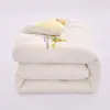 Colcha de fibra de milho com padrão de nuvens, espessa para aquecimento extra, adequada para uso no inverno, também ideal para primavera e outono, disponível nos tamanhos de solteiro e casal, perfeita para dormitórios estudantis