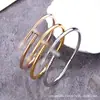 Pulsera Kajia de Acero de Titanio Hebilla Nueva Europea y Americana Joyería de Clavo Venta Caliente en Indonesia Sudeste Asiático Pulsera de Acero Inoxidable con Diamantes