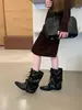 Botines de diseño con correa suelta, botines negros de punta fina hasta la pantorrilla ajustados con tacón de bloque, pantubotas de suela gruesa y tacón alto para mujer