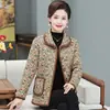 Chaqueta Acolchada de Algodón para Mujer, Estilo Nuevo, Moderna y Versátil, Tops Estampados Estilo Étnico de Terciopelo de Manga Larga para Madres de Mediana Edad y Mayores