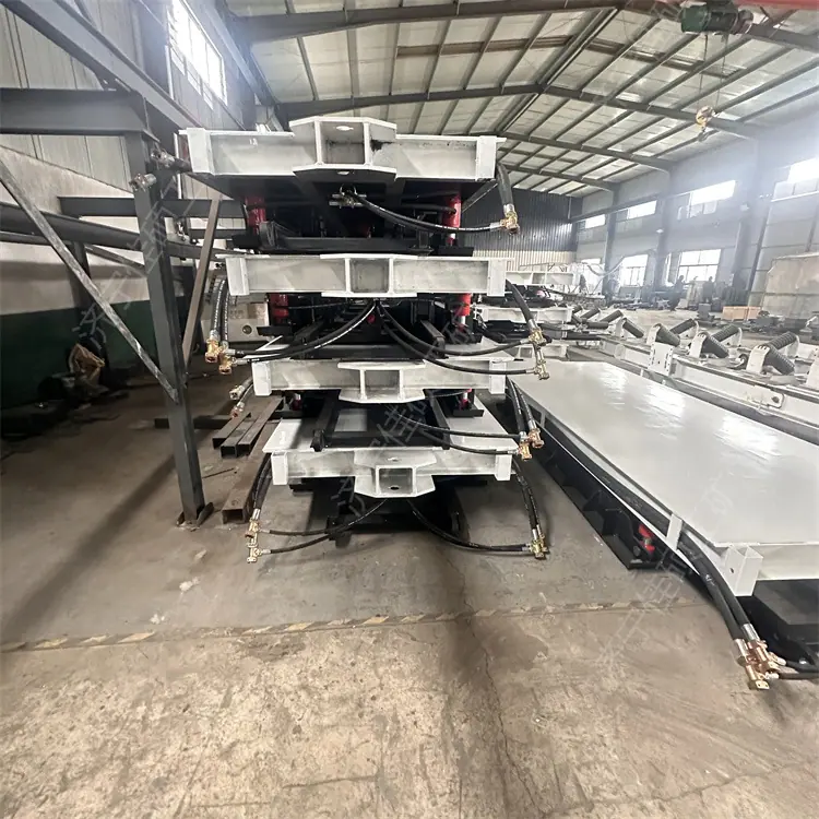 矿用液压移动列车组1