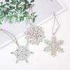 Decoraciones Navideñas Personalizadas de Copos de Nieve Rosas, Adornos Navideños, Colgantes para Árbol de Navidad Incrustados con Diamantes de Aleación de Zinc, Decoraciones Festivas