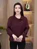 Novedades Otoño 2026 Ropa para Madres Camiseta de Manga Larga con Cuello de Muñeca y Cordones para Mujer Top Elegante Patchwork Adelgazante Holgado
