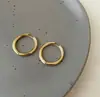 Brincos de anel liso geométricos japoneses e coreanos Estilo exagerado europeu e americano argola grande agulha de prata s925 moda simples brincos personalizados mulheres da moda