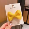 Pasador de corbata de moño de color caramelo para niños, lindo, versátil, para el lateral, para bebé, niña, doble capa, tela hecha a mano, pinza para flequillo