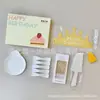 Set de Tenedor Cuchillo Plato Desechables para Pastel Envío Envuelto en Película Caja de Regalo para Fiesta de Cumpleaños Juego de Cinco Piezas Vajilla para Mesa de Pastel