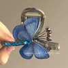 Pinza para el pelo con mariposa bordada estilo vintage 2026 Nuevo de moda Popular Clip de tiburón Accesorio para el cabello de alta gama