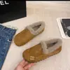 Mocassins retrô slip-on estilo Birkenstock com forro de fleece para o inverno, sapatos de algodão Birkenstock quentes com forro de fleece, sapatos peludos para mulheres outono/inverno 2025