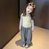 Traje para Niña 2026 Otoño Nuevo Estilo Bebé Niña Auténtico Conjunto de Dos Piezas Capa Base Manga Larga Suave Pegajoso Pantalones de Pierna Ancha Conjunto de Tres Piezas