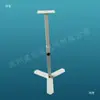 Soporte ajustable en altura y extensible - para usar con una caja de botones de operación con doble mano (la versión móvil usa tornillos en lugar de patas niveladoras)