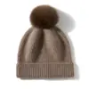 Cachemira 2025 Otoño e Invierno Nuevo para Mujer Elegante Color Sólido Rayas Bola de Pelo Cálido y Moderno Tejido Casual Gorro con Puño