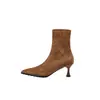 Botas de Veludo Stretch Femininas Botas Emagrecedoras Outono/Inverno Novo Estilo Versão Coreana Bico Fino Zíper Lateral Salto Alto Fino Botas Femininas Elásticas no Tornozelo