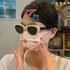 Gafas de Sol Ojo de Gato Triángulo de Uñas de Arroz Gafas Estilo Similar de Wang Jiaer 2023 Nuevas Ins Celebridad de Internet Cóncavas Gafas de Sol Blanco y Negro