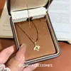 Colar Pingente Rombo Dourado Rosa Chic Francês Elegante Gentil Fashionável Exquisito Simples Toque de Luxo Corrente para Clavícula