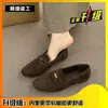 Zapatos planos para mujer 2025 Otoño e Invierno Nuevo Estilo Retro Francés Punta Redonda Zapatos planos Escarchados Suela Suave Mocasines de una pieza Zapatos de Cuero Pequeños