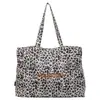 Bolso grande vintage con estampado de leopardo para otoño e invierno para mujer, nuevo estilo 2025, bolso de mano casual, bolso de hombro de gamuza de gran capacidad