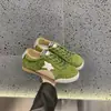 Tênis de Treino Estrela Solado Grosso Retrô Alemão Feminino Outono 2026 Novo Versátil Aumenta Altura Sapatos Plataforma Casuais Esportivos Tênis Forrest Gump