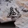 Anillo de Acero de Titanio Estilo Coreano Acero Inoxidable 316L Fundición Anillo para Dedo Medio Retro Anillo para Hombre Venta al por Mayor Creativo Circonita
