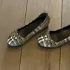Nuevos zapatos planos de cuadros de nicho para mujer, colección otoño 2026, zapatos planos versátiles con suelas suaves, estilo Mary Jane sin cordones