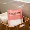 Película a prueba de suciedad para lavabo desechable, suministros de viaje para hotel, película de plástico portátil, película multifuncional para lavabo y lavandería