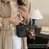 Bolso de Mano de Nicho Francés para Mujer 2026 Nuevo Retro Simple para Viajes Diarios Sensación de Alta Gama Bolso Cruzado de Hombro Único para Viajes Diarios