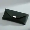 Caixa para óculos de sol com fivela quadrada e textura de lichia caixa de óculos caixa de couro atacado caixa de presente para óculos de sol compressível pode imprimir logotipo couro vintage