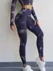 Ropa de yoga tie-dye europea y americana para otoño e invierno, pantalones deportivos ajustados para levantar glúteos, traje de yoga transpirable de manga larga para exteriores, para mujer