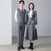 Conjuntos de Trajes Profesionales Nuevos de Primavera y Otoño al por Mayor Transfronterizos para Hombres y Mujeres, Uniformes de Trabajo Estilo Universitario para Maestros de Jardín de Infancia, Conjunto de Tres Piezas