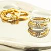 Anillo de anillo de circón con collar dorado popular nuevo en Europa y Estados Unidos, nicho, sentido de alta gama, anillo para damas, anillo al por mayor