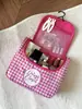 Bolsa de aseo rosa con forma de conejo de gran capacidad, una bolsa de almacenamiento espaciosa, una bolsa de cosméticos de viaje portátil hecha de cuero