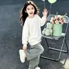 Sudadera con capucha para niñas Otoño/Invierno Felpa Plus Nuevo Estilo 2026 Dulce Estampado de Estrellas Primavera/Otoño para Niños Pequeños y Niños Pequeños Top Cálido