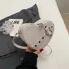 Mini Bolsa Pequena em Formato de Coração com Rebites, Bolsa de Ombro Personalizada e Fashion em Formato de Coração, Bolsa Transversal Moderna e Estilosa, Bolsa para o Dia a Dia