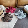 Zapatillas Deportivas Retro de Bloques de Color para Niños, Zapatillas de Entrenamiento Alemanas 2026 Otoño/Invierno Nuevas, Suela Suave, Versátiles, Casuales, Plateadas para Niñas, Zapatos Deportivos