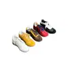 Zapatillas de entrenamiento alemanas de mujer de tamaño pequeño para aumentar la altura, nuevo estilo otoño 2026, con cordones, de bloques de color, punta redonda, zapatillas casuales, zapatos casuales versátiles