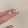 Pendientes de plata 925 con pasador para puestos callejeros y mercados nocturnos, moda coreana para mujer, artículos populares de transmisiones en vivo de influencers, pendientes de lujo ligero al por mayor