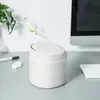 Lixeira de mesa com tampa, fofa e mini, criativa para uso em casa e no escritório, adequada para mesa, criado-mudo, quarto, sala de estar, lixeira para itens diversos