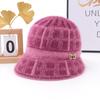 Chapéu de inverno para mãe de meia-idade e idosa, forrado com lã, quente, para avó, chapéu de lã, à prova de frio, proteção para os ouvidos, chapéu de malha para senhora idosa