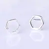 Novos Brincos de Tarraxa Hexagonais Estilo Coreano Versátil Gladiador Feminino Mori Estudante Pequeno Fresco Design de Nicho