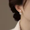 ¡Pony Perla! Pendientes de Caballo de Madera Estilo Coreano con Perlas, Lujo Ligero de Nicho, Diseño Versátil, Alto Valor Estético, Elegantes Pendientes para Mujer