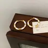 Pendientes de Gota de Aceite con Bloques de Color de Lujo Ligero de Alto Grado con Temperamento Dulce Retro Francés Pendientes de Diseño de Nicho Versátiles de Moda